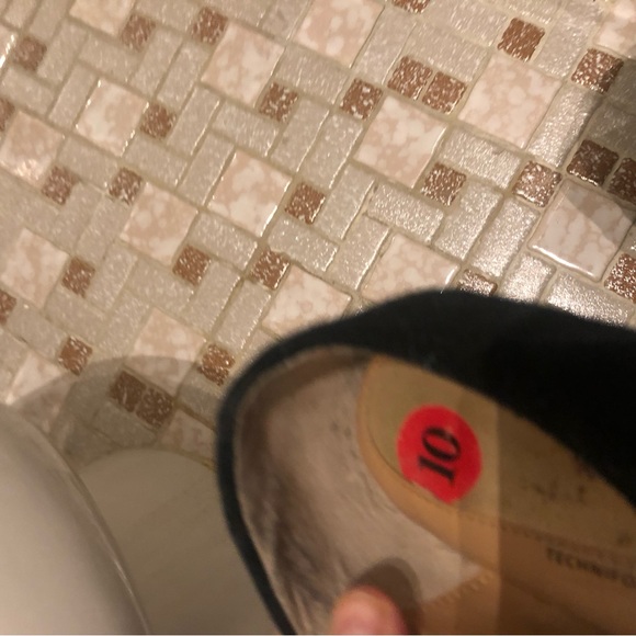 Ellen Tracy Active suede wedge oxfords size 10 - Picture 8 of 9